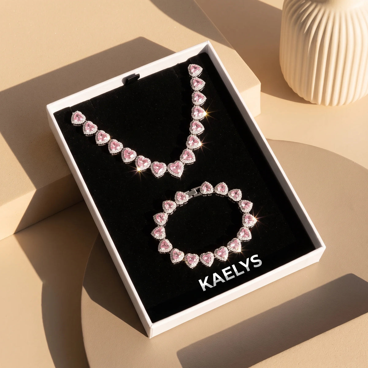 KAELYS · Set Pétale - Collar y Pulsera de Corazones Rosa